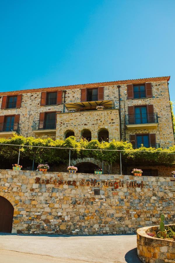 Residenza Golfo Degli Ulivi Aparthotel Caprioli Buitenkant foto