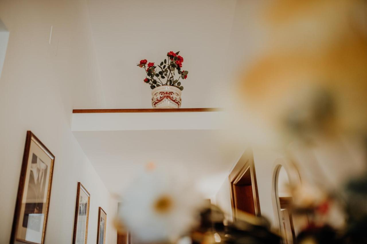 Residenza Golfo Degli Ulivi Aparthotel Caprioli Buitenkant foto